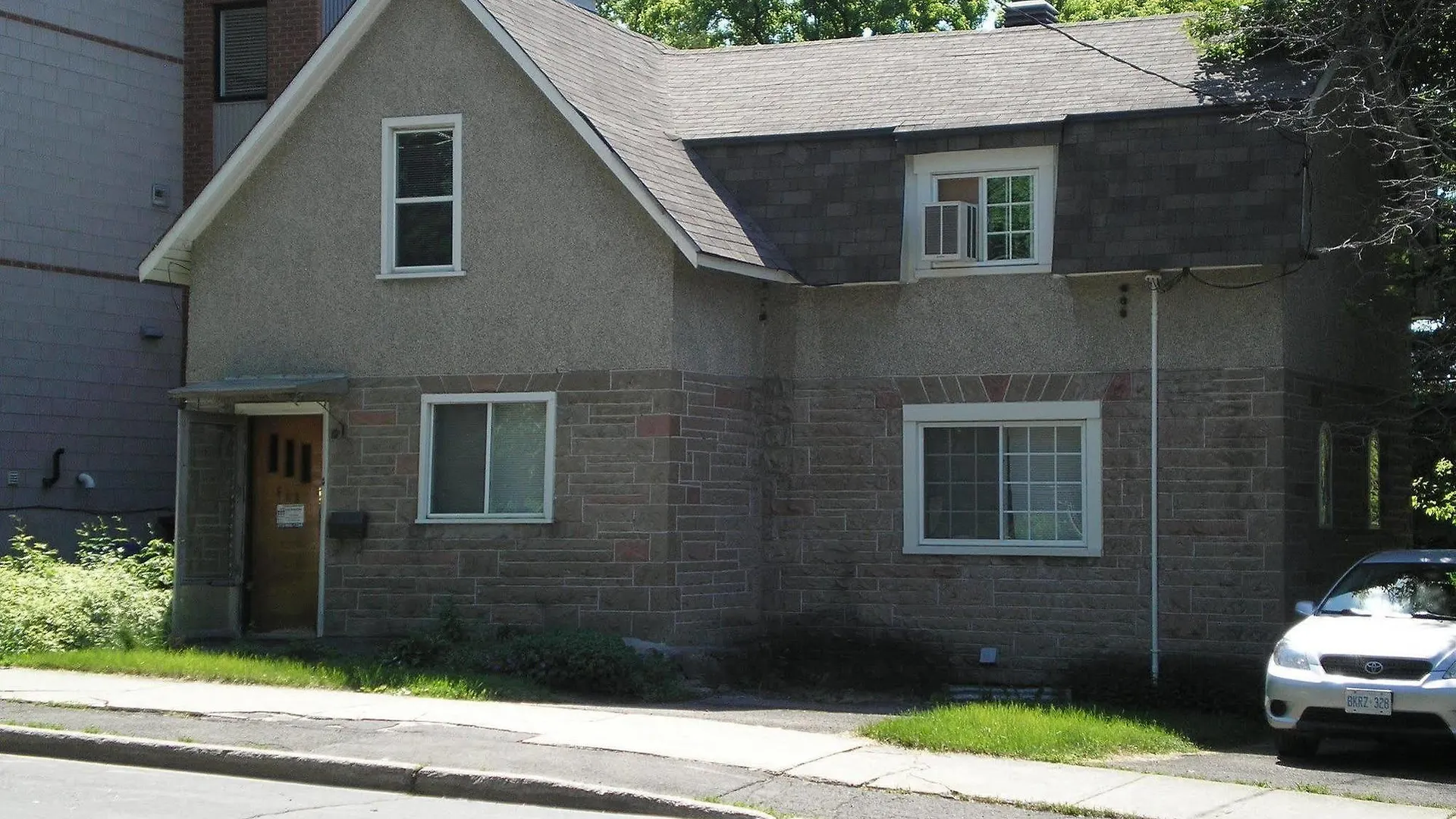Sunnyside Bed & Breakfast Ottawa Canada