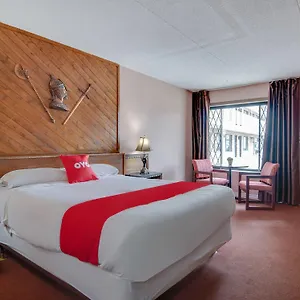 https://blackstone-inn.niagara-fallshotels.com